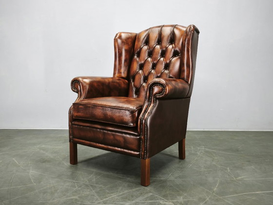 Poltrona Chesterfield contemporanea in pelle con schienale alto, realizzata a mano, anni 2010. – Poltrone (photo 10 of 17)