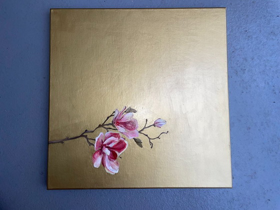 Image 1 of Magnolia om gold