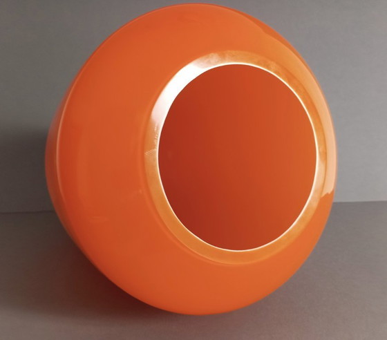 Image 1 of Monumental Walther Gropius bauhaus TAC02 Rosenthal orange/white glass vase 1969