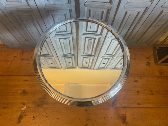 Image 1 of Table d'appoint/petite table française vintage