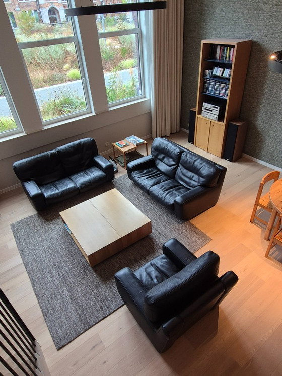 Modern Black Sofa Set Made of Solid Buffalo Leather – Rivet Lozano - Miura (photo 8 of 8)