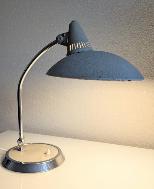 Bauhaus desk lamp
