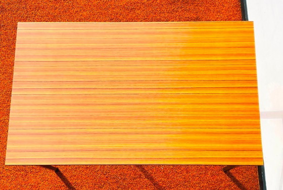 Image 1 of Piccola scrivania Junior Meurop [Vintage anni '60] Scrivania Guariche