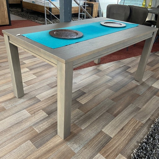 Table à manger de Liverpool