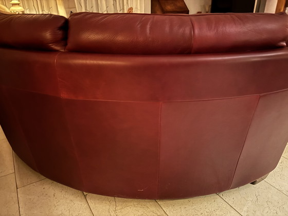 Image 1 of Divano in pelle rosso Bordeaux Natuzzi