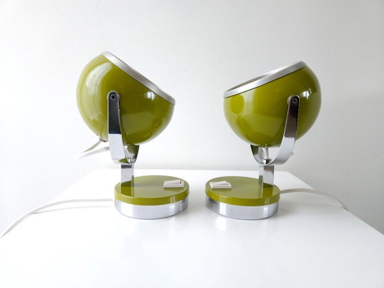 Image 1 of Set of 2 olive green vintage space age eyeball table lamps, metal green and chrome mid-century modern lamp