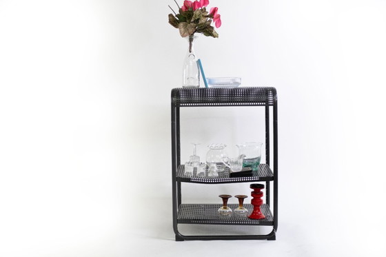 Image 1 of Stalen rekken in Bauhaus-stijl