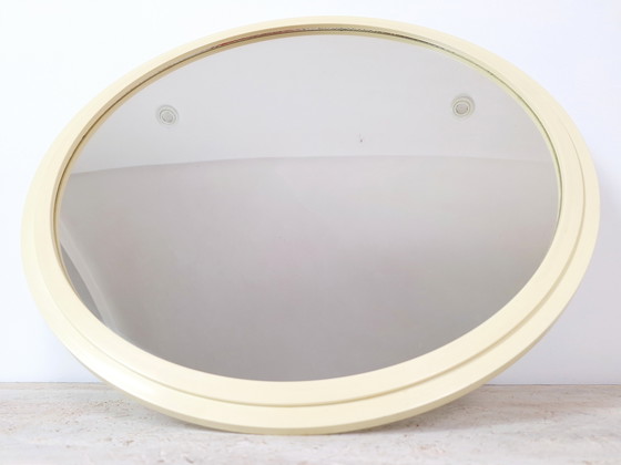 Image 1 of Badkamer ronde spiegel/ Retro make-up spiegel/ Plastic spiegel/ 70s/ Vintage ronde wandspiegel