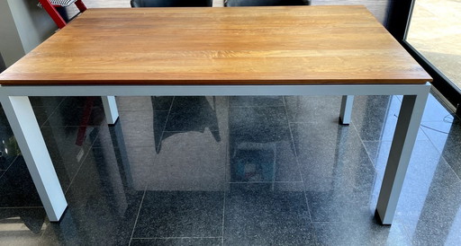 Arco Graphic dining room table extendable