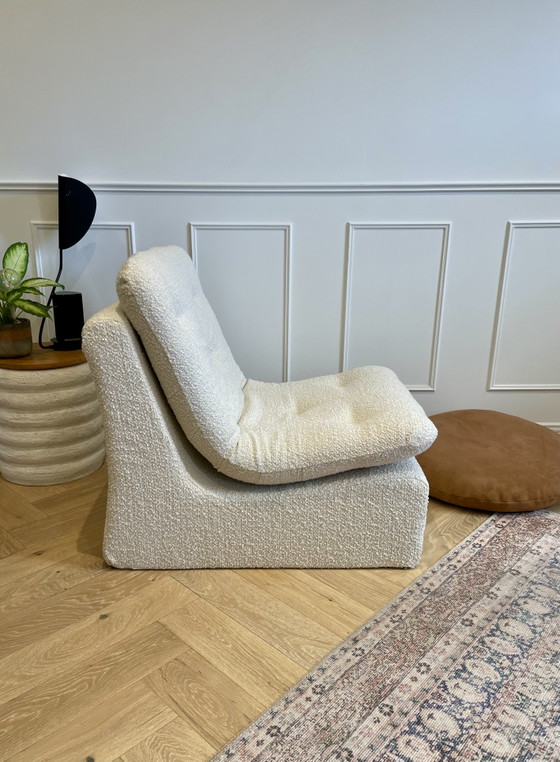 Image 1 of Chaise longue vintage - tessuto bouclé ecrù - anni '70