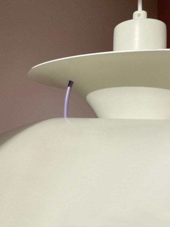 Image 1 of Poulsen PH5 LAMP wit vintage design Denmark MidCentury