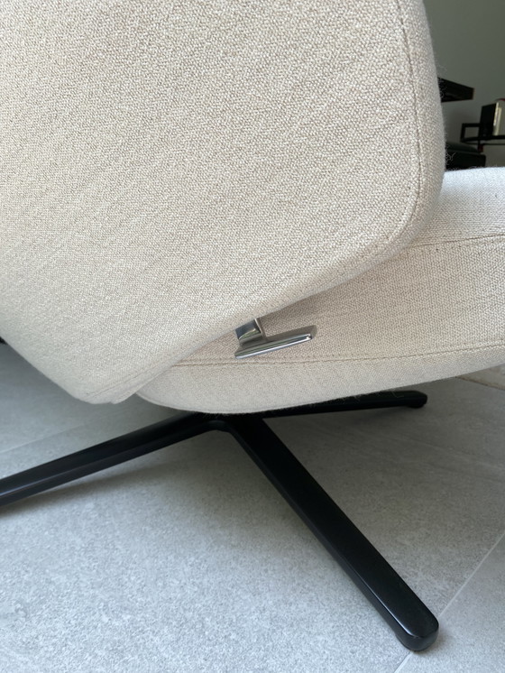 Image 1 of Vitra Grand Repos Fauteuil e ottomana