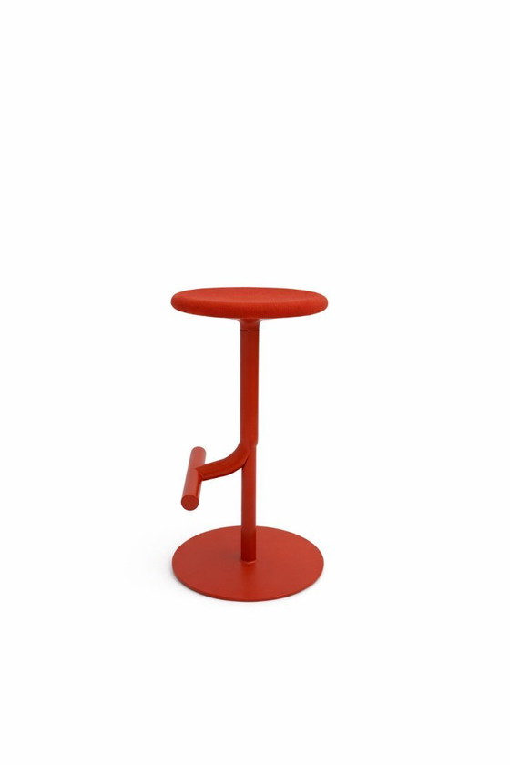 Image 1 of Magis Tibu – Sgabello da bar regolabile – Rosso corallo