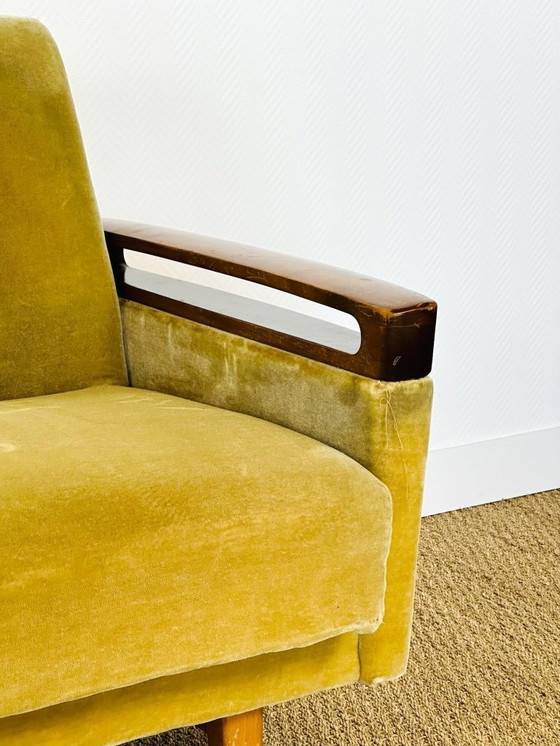 Image 1 of Canapé convertible et fauteuil vintage scandinave en teck et velours, 1960, Set de 2