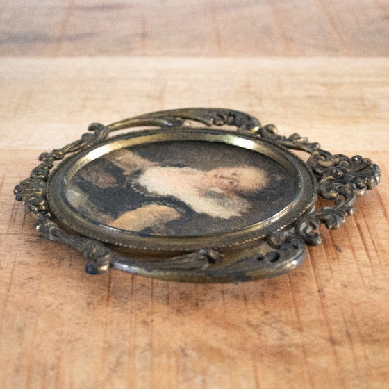 Vintage Brass Italian Oval Frame: With Print of Madame Brillon De Jouy – Decorative Objects (photo 6 of 7)