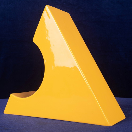 Vaso Scultoreo Italiano Giallo in Ceramica Smaltata Space Age, Anni '70 – Vasi (photo 20 of 21)