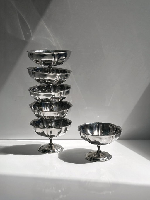 6x Inox Dessertschalen Blütenform hoch Eisbecher Metall Dekor Pokal Glas 80er Gelato Becher Fußschale Edelstahl Italien