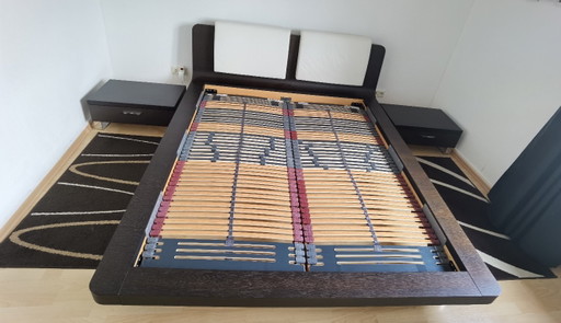 Lit Hülsta comprenant un sommier à lattes et 2 tables de chevet – tweepersoonsbedden, Wood
