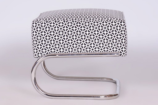 Restored Bauhaus Stool, by Robert Slezák, Chrome-Plated Steel, Czech, 1930s – krukjes, Textile (photo 2 of 7)