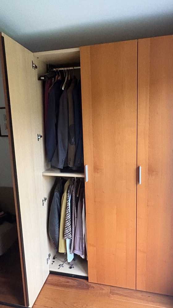 Image 1 of Kleiderschrank