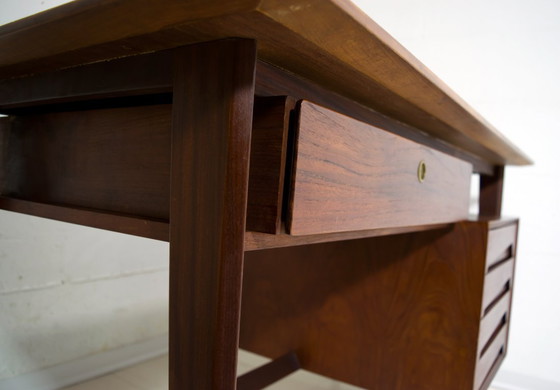 Image 1 of Vittorio Dassi Mid-Century Modern Italienischer Teakholz-Schreibtisch und Stuhl, 1950er Jahre