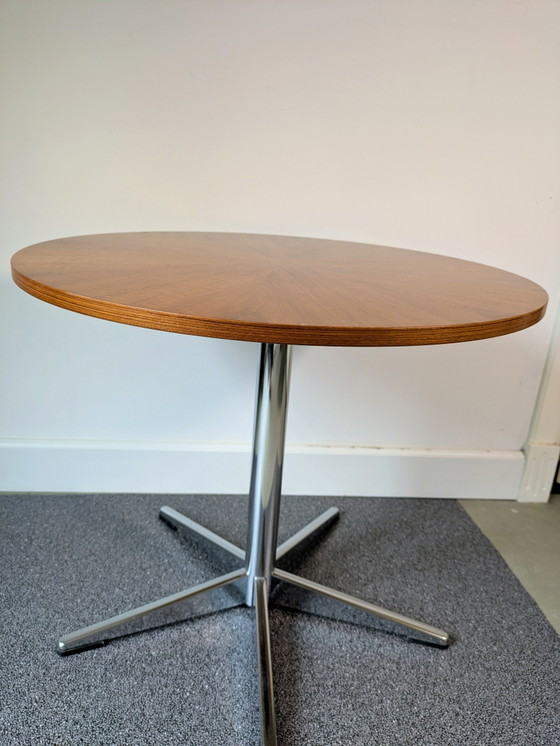 Image 1 of Vintage design koffietafel rond hout