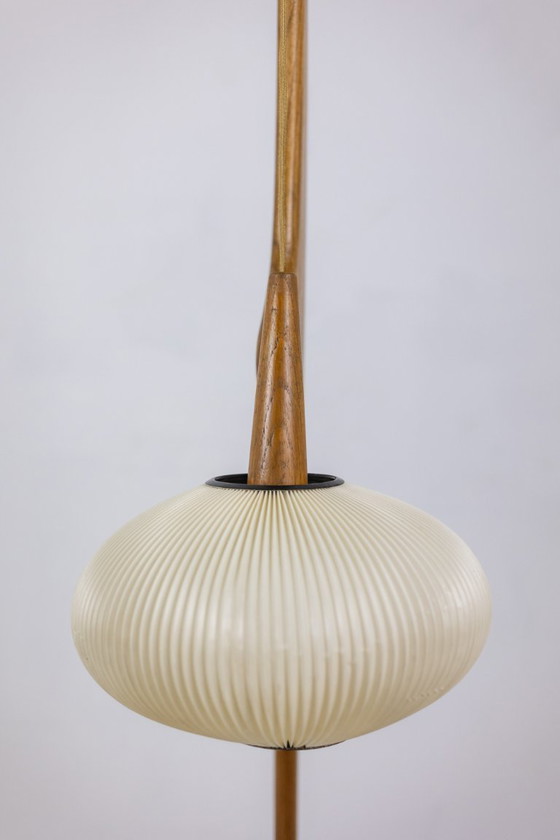Image 1 of François Rispal. Lampe de sol, modèle « Mante religieuse ». Années 1950-60