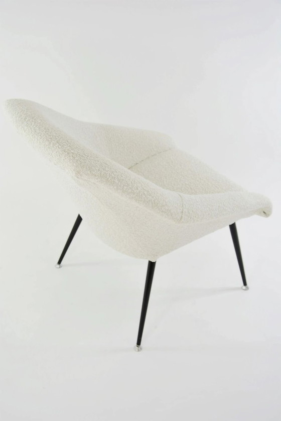 Image 1 of Crème bouclé fauteuils
