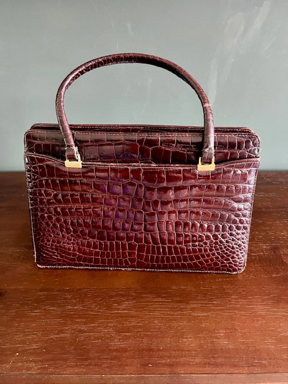 Sac à main vintage en cuir gaufré effet croco avec portefeuille assorti, années 60, Sac à main en cuir Mid (photo 7 of 8)