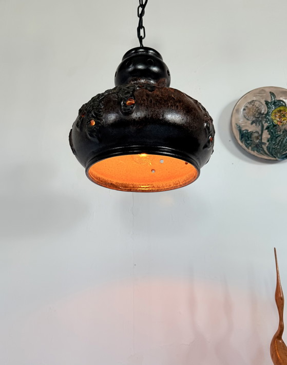 Lampe suspendue vintage en céramique Fat Lava, Richard Essig ‘60 – Suspensions, Ceramic, Metal (photo 2 of 12)