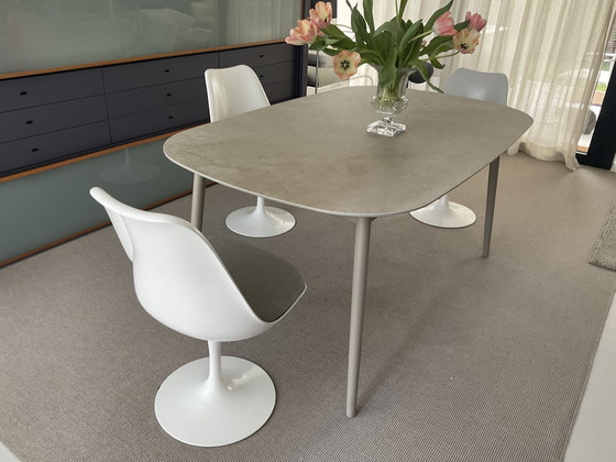 Image 1 of Kingston uitschuifbare eetkamertafel  van 160cm / 230 cm in Keramiek