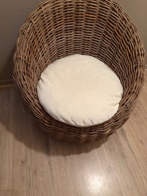 Selling AM PM collection bed set