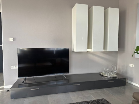 Image 1 of Podio para TV Sangiacomo y 3 armarios altos