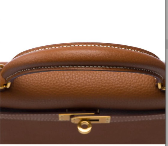 Image 1 of Sac HERMES Kelly 25 en Cuir Doré - 103311