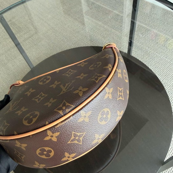 Image 1 of LOUISE VUITTON LOOP TAS MET MONOGRAM