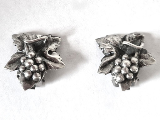 Danish silver earrings / clip-on earrings with bunches of grapes - Marked