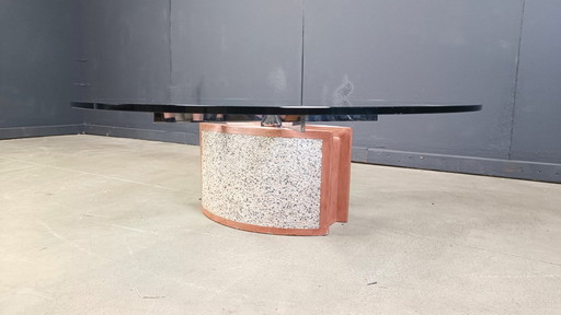 Giorgio Saporiti Couchtisch aus lackiertem Beton und Glas von Saporiti Italia