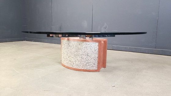 Image 1 of Mesa de centro de hormigón pintado y cristal Giorgio Saporiti de Saporiti Italia