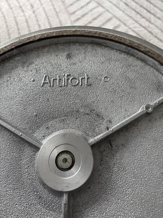 Artifort Side table – Glass, Metal (photo 4 of 5)