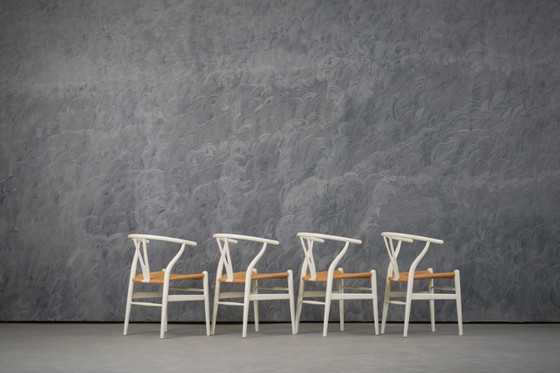 Image 1 of Sedia "Ch 24" di Hans J. Wegner per Carl Hansen & Son, Danimarca, anni '60.