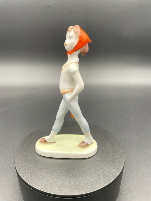 Aquincum Figurine Porcelaine Fille avec Parapluie, Design Aurél Káldor, Budapest, Années 1960