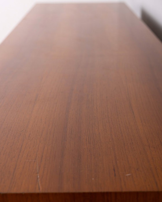Image 1 of Credenza vintage anni '60 in legno di teak, design italiano.