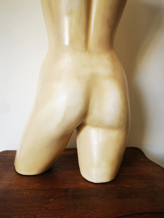 Image 1 of Corpo beige