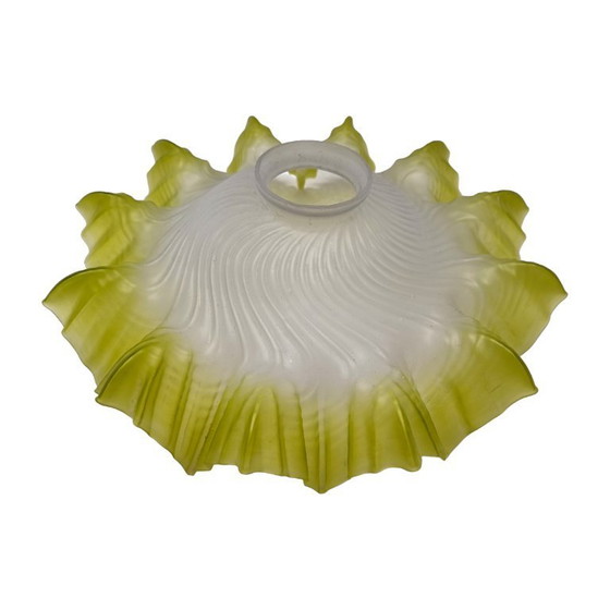 Image 1 of Franse Art Deco lampenkap matglas