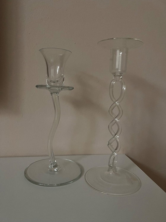 Image 1 of Candelabro de cristal transparente de forma orgánica.