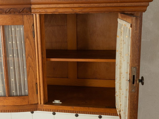 Image 1 of buffet ancien des années 1930