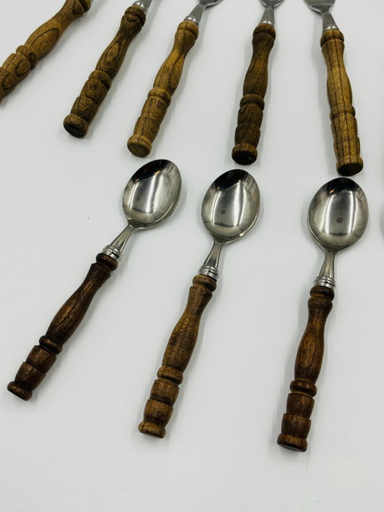 Set di posate vintage da 22 pezzi con manici effetto legno – Wood (photo 3 of 24)