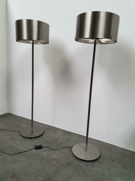 Image 1 of 2 grands lampadaires design en acier inoxydable avec variateur