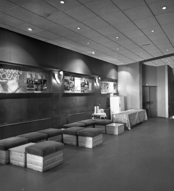 Image 1 of Lampe aus dem Utrechter Stadtkino aus den 1950er Jahren