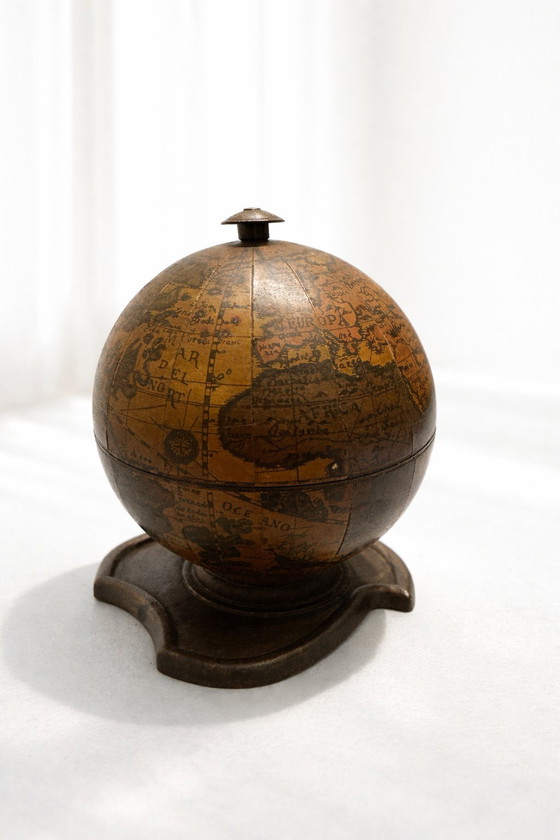 Image 1 of Aufbewahrungsbox im Stil der 1970er Jahre – Tischaccessoire im Mid-Century-Stil – Gelbe Innenausstattung